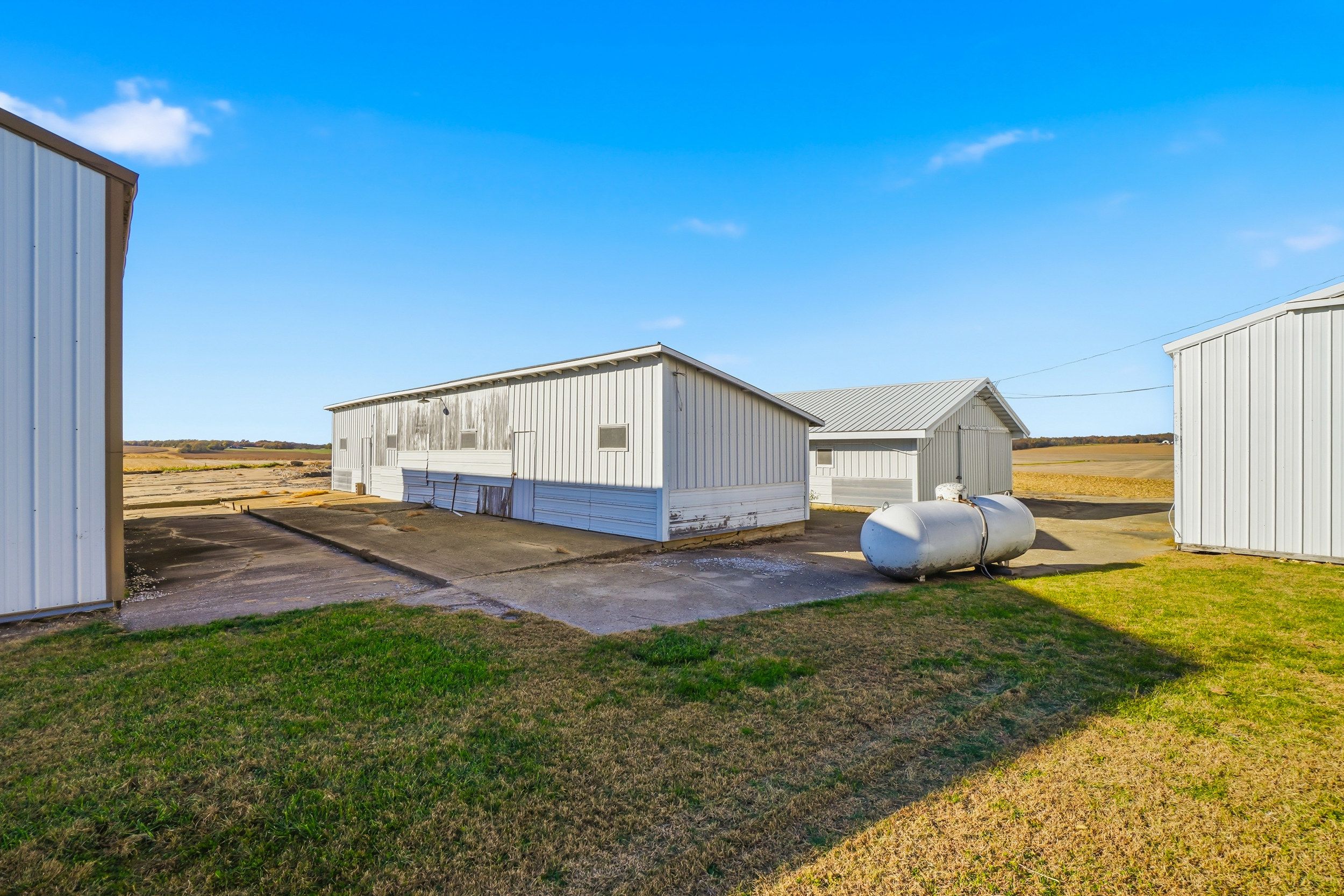 Listing Photo: 40_25871 200th ave-039